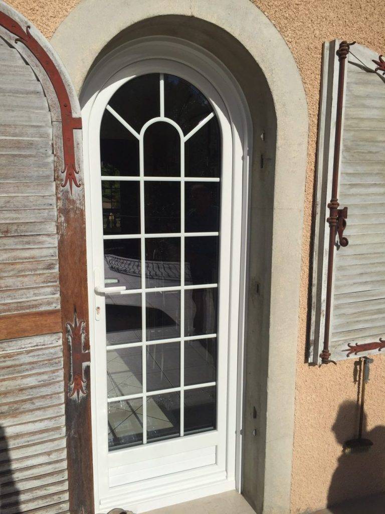 Fenetres près de Saint-André-de-Cubzac