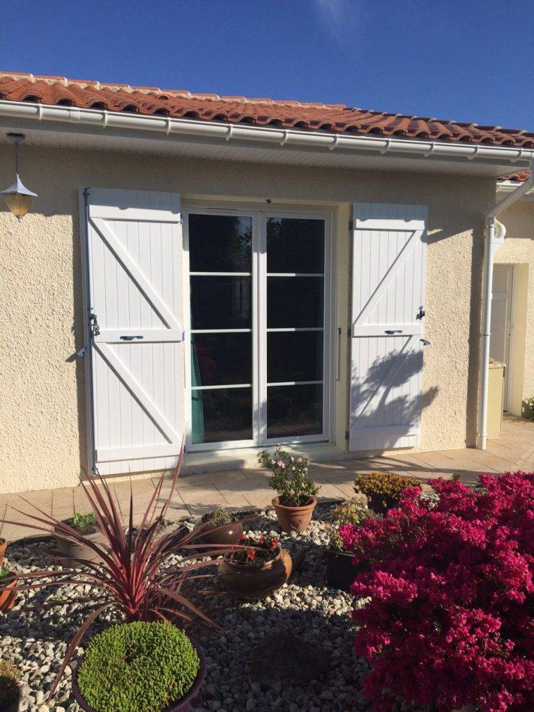 Portes-fenêtres près de Saint-André-de-Cubzac